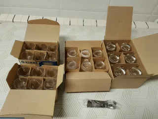 24 vasetti per dessert e aperitivi