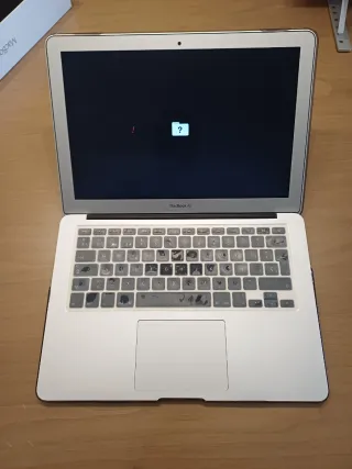 MacBook Air 13 Plata - Funciona