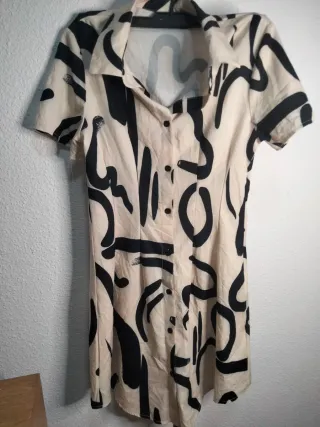 Vestido estampado beige y negro