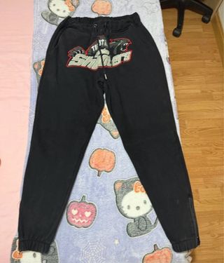 Pantalón jogger negro tigre