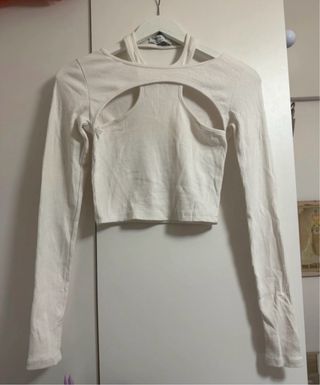 Top blanco manga larga con aberturas