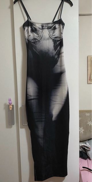 Vestido estampado blanco y negro