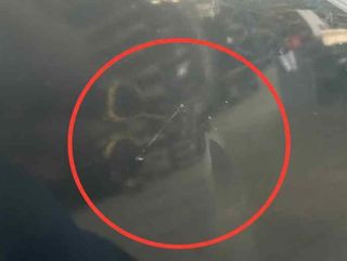 129367 capot bka780110 land rover discovery