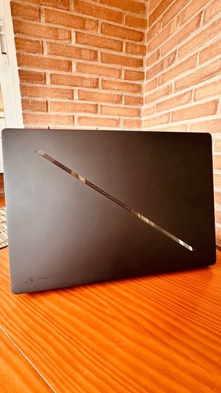 ASUS ROG Zephyrus G16 RTX 4070