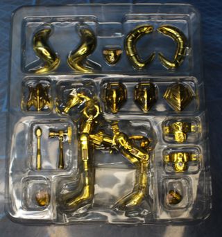 Figura di azione Saint Cloth Myth, Ariete Oro. Bandai 2005. Saint Seiya/Cavalieri dello Zodiaco.