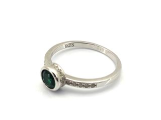 sortija plata 925mm con piedra con circonita