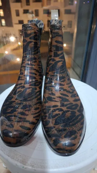 Botas de agua con estampado animal