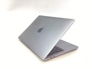 portatil apple apple macbook pro m2 8-core 3.4 13 (8gpu) (2022) (a2338)