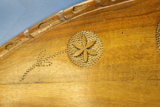 Perchero sombrerero de madera tallada. Rústico montaña.