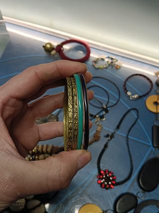 Lote bisutería, ,7 COLGANTES COLLARES , 7 PULSERAS buen estado