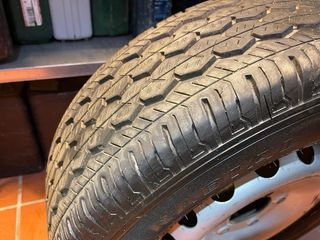 Rueda de repuesto para furgoneta