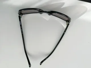 Gafas de sol Michael Kors negras y marrones