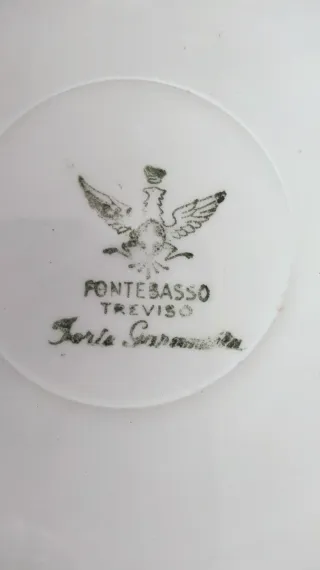 Piatti piani Della Nonna vintage