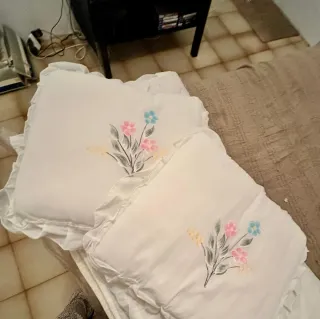 Trapunta matrimoniale vintage con fiori