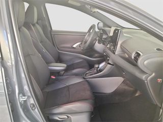 TOYOTA Yaris GR SPORT