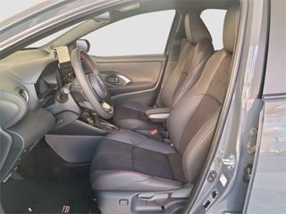TOYOTA Yaris GR SPORT