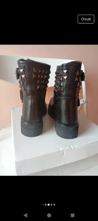 Stivaletti n.37 neri con borchie