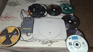 PlayStation 1 PS one con 6 giochi