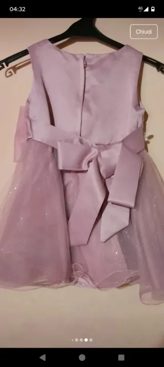 Vestito bimba rosa con perle e fiori