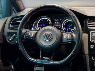 VOLKSWAGEN Golf Volkswagen Golf R 2.0 TSI 300CV BMT 4Motion DSG