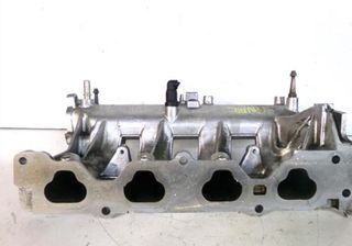 Renault 8200055543 colector admisión vel 2.0 90470