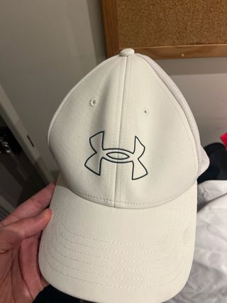 Gorra Under Armour Blanca Deportiva