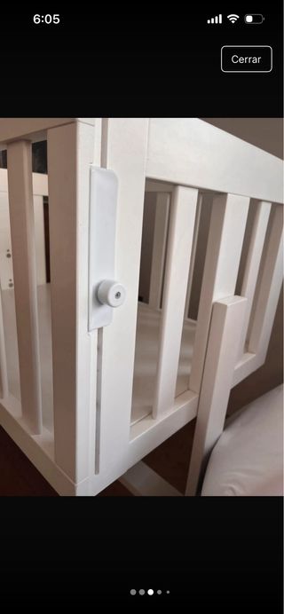 Minicuna colecho blanca con ruedas