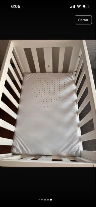 Minicuna colecho blanca con ruedas