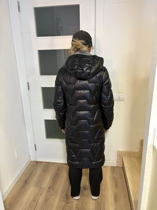 Chaqueta larga Karl Lagerfeld negra