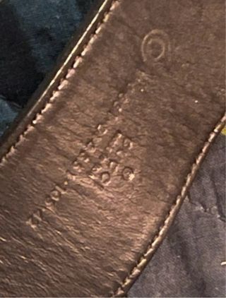 Cintura Gucci Pelle Nera Unisex 117x4.5cm