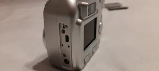 Cámara Digital Nikon Coolpix 2100