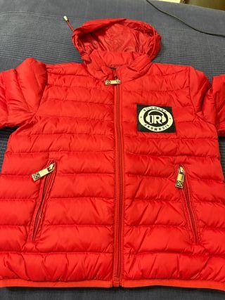 Piumino rosso bimbo con cappuccio