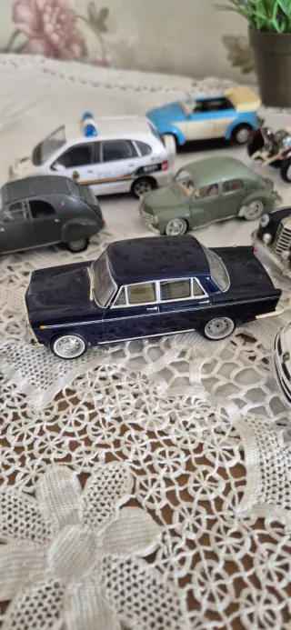 Lote Coches Clásicos Colección