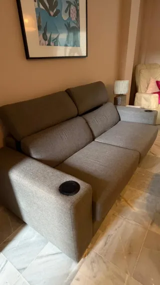 Divano a 2 posti Lomonaco grigio in tessuto