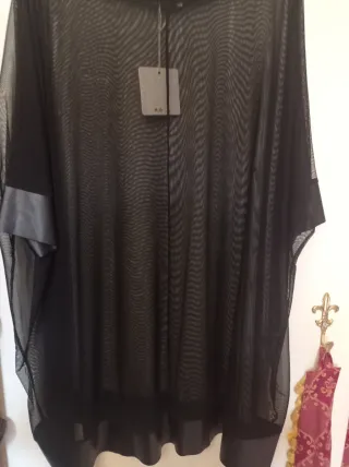 Abito elegante due pezzi bordato