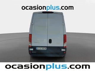 Iveco Daily Furgon 35S 16 V 3520L/H2 Auto 115 kW (156 CV)