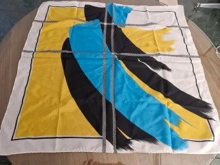 Pañuelo estampado Italia