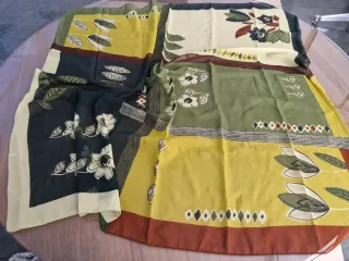 Pañuelo de seda estampado Italia