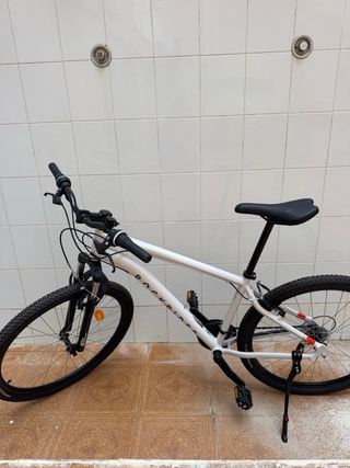 Bicicleta de montaña Rockrider nueva