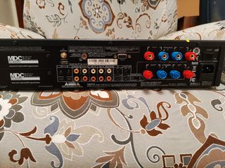 Amplificador NAD C 368 Hybrid Digital DAC