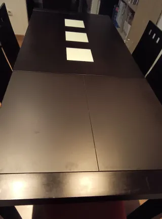 Conjunto mesa comedor y 6 sillas de madera wengué