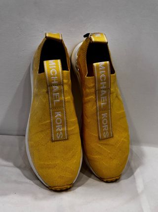 Zapatillas Michael Kors Amarillas y Plateadas