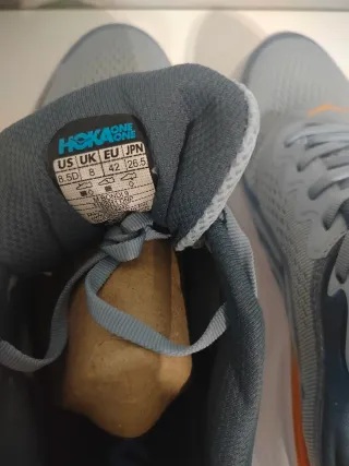 Deportivas Hoka Bondi 9