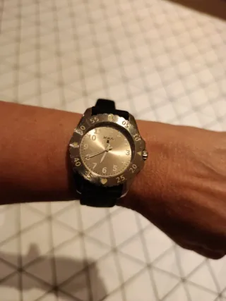 Reloj TOUS Negro y Dorado