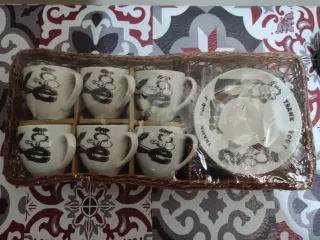 Set caffè 6 tazze e 4 bicchieri