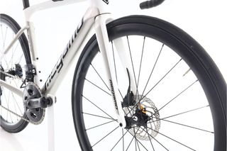 Megamo Pulse Elite AXS 12V (carretera) t.50 Reacondicionada