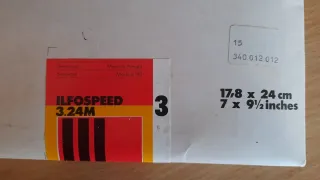 Carta fotografica ILFORD 18x24 cm 25 fogli