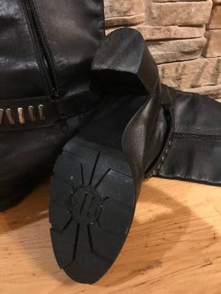 Botas altas Farrutx piel negras talla 36