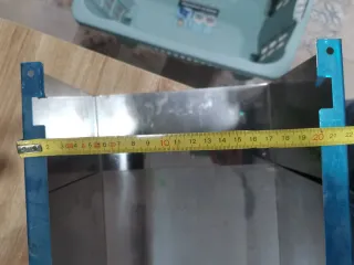 Cubre tubo campana extractora