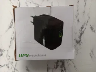 UPS Modem Alimentatore con Adattatori